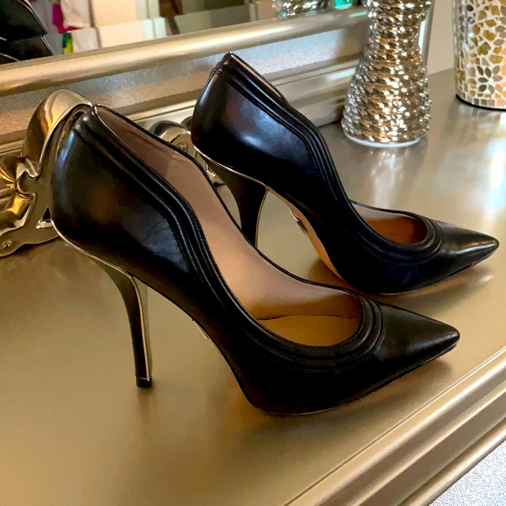 Micheal Kors Pumps